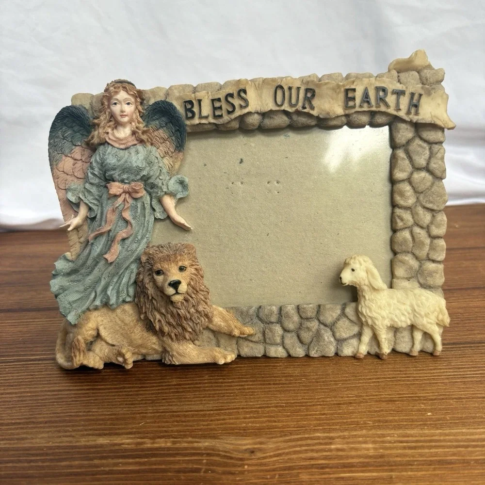 Bless Our Earth Angel Lion Lamb Picture Frame Resin Religious Nature Decor